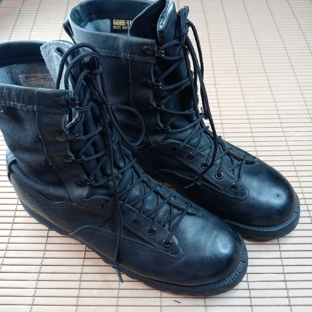 Belleville USAF issued 700 GICB Gore-Tex insulated Combat lightweight jump Boots